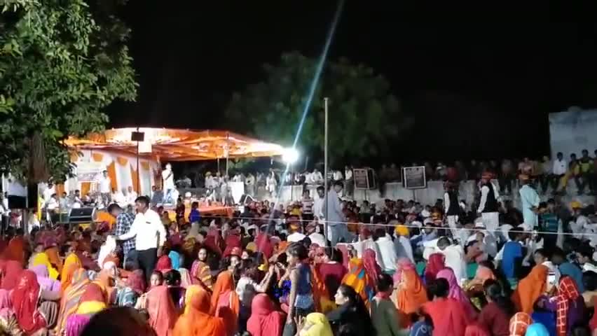 सिणगारा-  गौ दान में ₹800000/ आठ लाख रुपए प्राप्त हुए #तेजा गायन सिणगारा में गौ भक्त भामाशाहों ने बढ़ चढ़कर किया दान