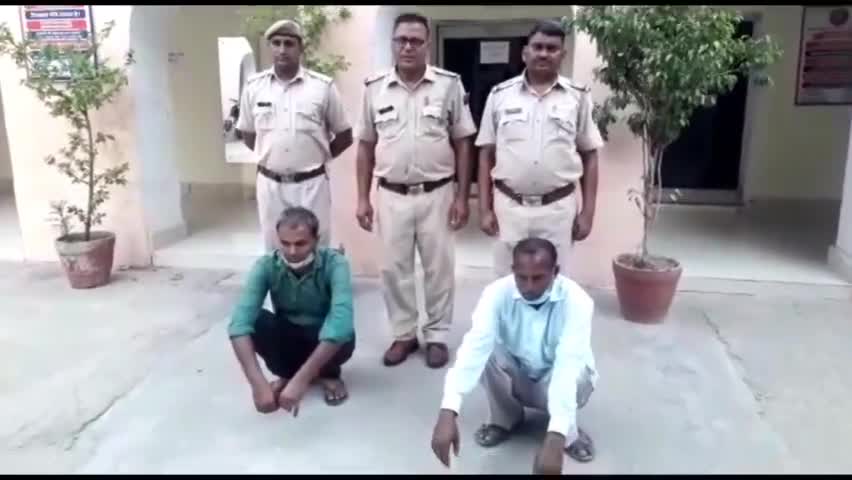 #बहरोड़। गादोज गाँव में 3 साल की मासूम बच्ची की हत्या का मामला, पुलिस ने पिता व दादा को खेतों से किया गिरफ्तार