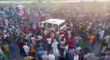 #कटिहार  -- आज की घटना है#मोहर्रम में दिखा मुसलमानों का तांडव हिंदू अब कहीं भी सुरक्षित नहीं
#supaul #katihar #purniya