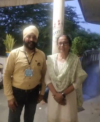 बड़वानी में आयोजित किसान मजदूर संसद के दौरान शहीद ऐ आजम #भगतसिंह जी की भांजी गुरजीत कौर जी से मुलाकात हुई।