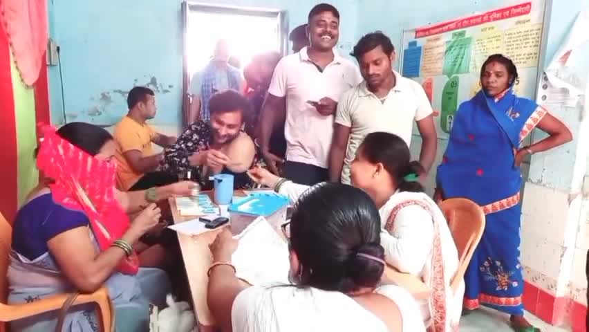 Maine covid ka final dose le liya hai ab apki 
bari #covid19vaccination #publicnews #publicnewsap #newsnation_team
