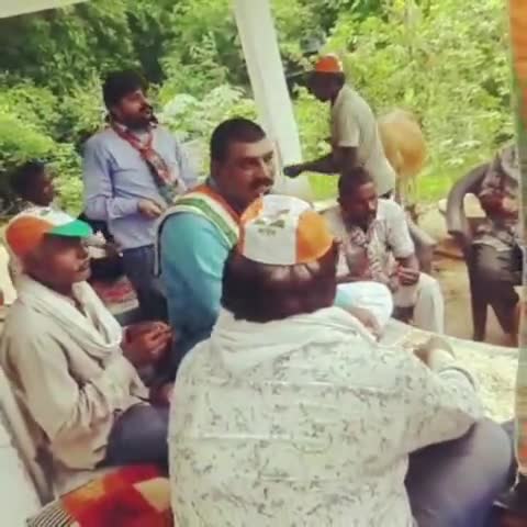 #जय_भारत_महासंपर्क_अभियान के तीसरे दिन न्याय पंचायत खिरौना के ग्राम सभा परसोली ब्लॉक अमेठी में काँग्रेस नेता धर्मेंद्र