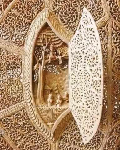 #हिंदू_मंदिर ऐसे ही उत्कृष्ट कलाकृतियों का खजाना हैं जो किसी ‌आश्चर्य से कम नहीं परन्तु फिर भी जाने क्यों इन #अलौकिक कला