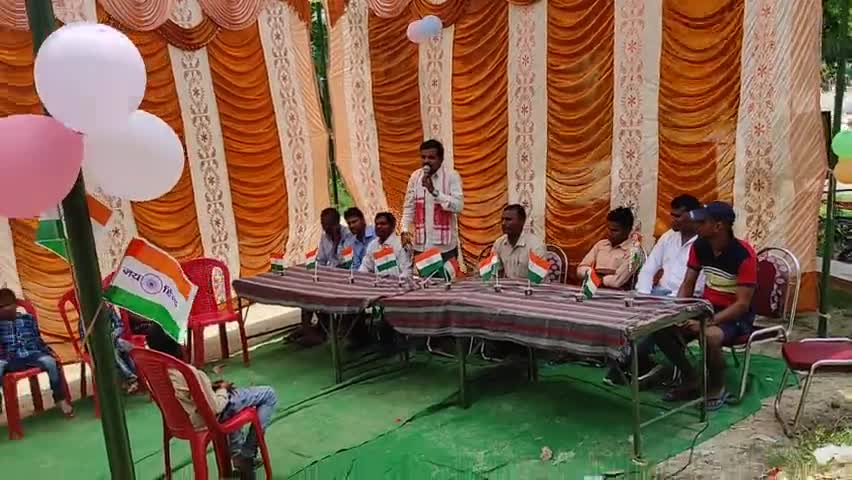 ABVP #प्रयाग_जिला के द्वारा आजादी के अमृत महोत्सव(75 वर्ष)/स्वतंत्रता दिवस के अवसर पर  #EkGaonEkTiranga अभियान में