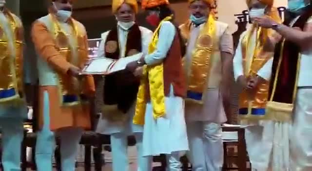 राज्यपाल श्री मंगुभाई पटेल जीवाजी विश्वविद्यालय, ग्वालियर के दीक्षांत समारोह में शामिल हुए। #ग्वालीयर #governor