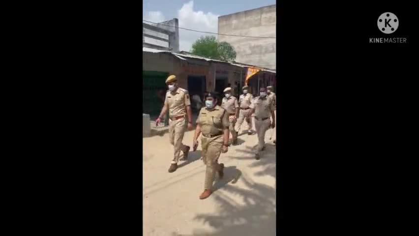 किशनगढ़ रेनवाल: पंचायती राज चुनाव को लेकर पुलिस प्रशासन ने मंढा भीमसिंह और मुंडोति सहित कई गांवों में निकाला फ्लैग मार्च #election2021