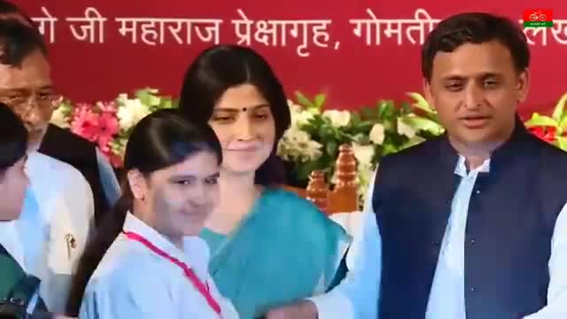 #22_में_बाईसकिल 
     समाजवादी पार्टी जिंदाबाद जिंदाबाद 
               अखिलेश यादव जिंदाबाद
