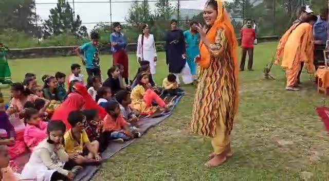 टूटू ब्लॉक की ग्राम पंचायत भलोह में बच्चो ने मनाया खेल दिवस। 
#NationalSportsDay
#Khel