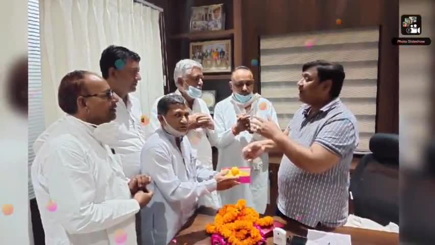 #चूरू कांग्रेस जनो ने #शिक्षा मंत्री गोविंद सिंह डोटासरा का #राजकीय पारख बालिका विद्यालय को क्रमोनित करने पर स्वागत किया ।#जमील चौहान
