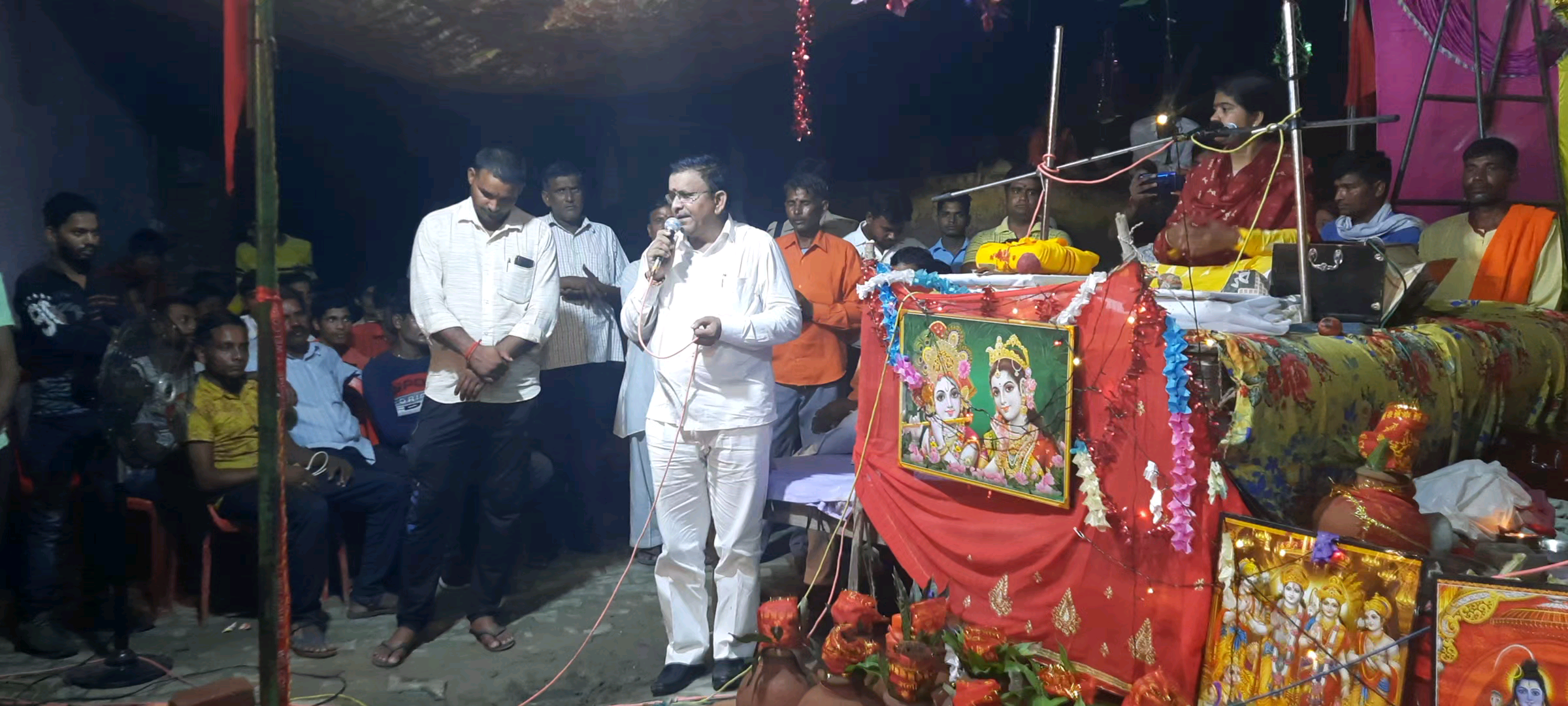 #हसनपुर_विधानसभा 42 के ग्राम हथियाखेड़ा में मुख्यतिथि के रूप में भागवत कथा का शुभारंभ किया ।
#चन्द्रपाल_खड़गवंशी
#bjp4up