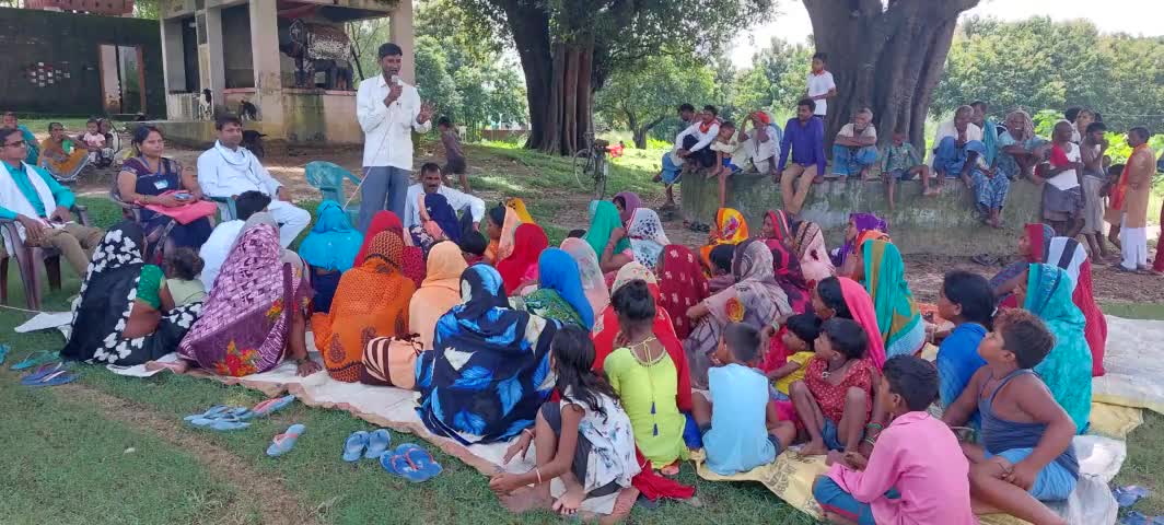 संगठन सृजन के तहत आज  न्याय पंचायत #रुद्रौली के ग्राम पंचायत रुद्रौली में दर्जनों महिलाओ और किसानों को पार्टी से जोड़ा गया!

#सिसवाॅ_विधान_सभा_उत्तर_प्रदेश