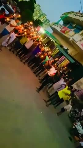 गौतम बुद्ध नगर: #अपना_हक_लेकर_रहेंगे गांव ने दिखाई अपनी ताकत नोएडा प्राधिकरण के खिलाफ निकाला कैंडल मार्च जागरूक अभियान चलाया