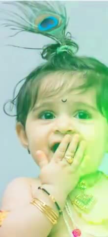आप सभी को श्री कृष्ण जन्माष्टमी की हार्दिक शुभकामनाएं! श्री कृष्ण की कृपा हमेशा आप पर बनी रहे! #श्री_कृष्ण_जन्माष्टमी