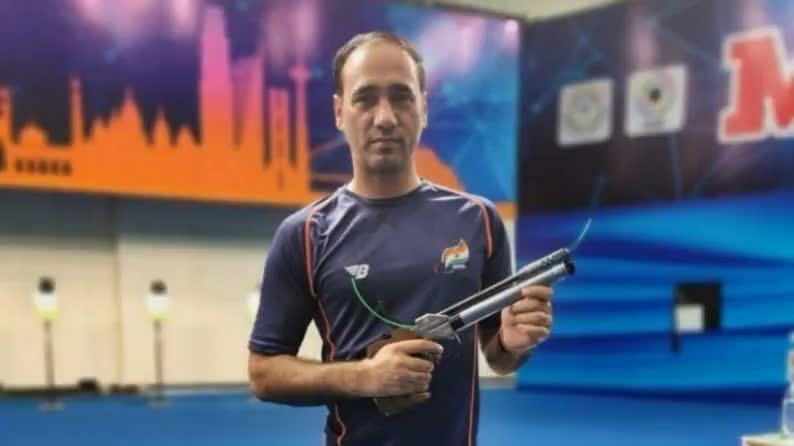 #TokyoParalympics खेलों की निशानेबाज़ी प्रतियोगिता में कांस्य पदक जीतने वाले सिंहराज अधाना को हार्दिक बधाई.