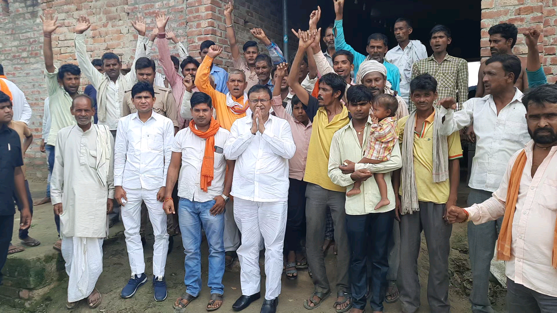 #हसनपुर_विधानसभा 42 के ग्राम खुशालपुर यज्ञ एवं भण्डारे में सम्मिलित हुआ ।
#चन्द्रपाल_खड़गवंशी
