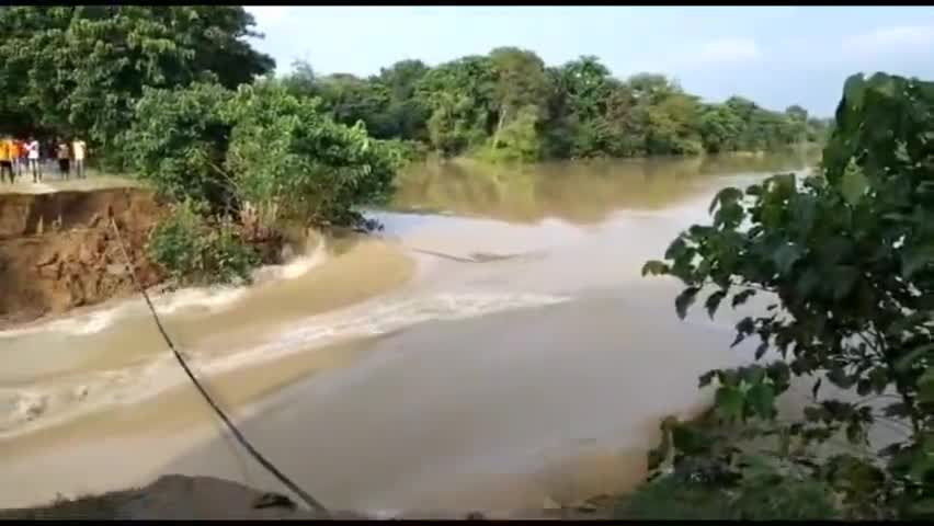 टुट गया जोगियाँ का बंधा आस-पास के गाँव होंगे छतिग्रस्त।#premnitingkp#rashadlari#monuavanish#river