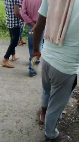 धमदाहा: dhamadaha sa barhara road ka cheak
#publicapp #abpnews #livenews #modi #lockdown21