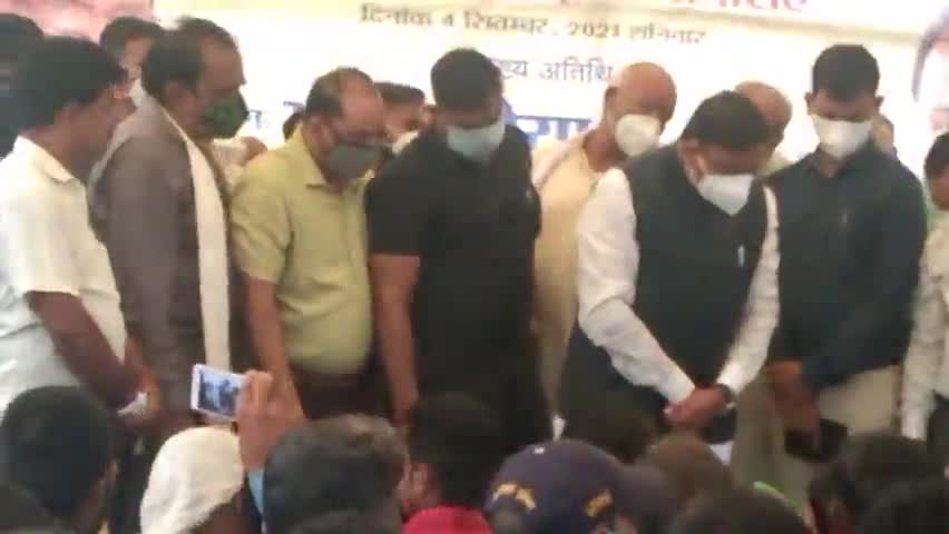 मालथोन: #malthone भूपेंद्र सिंह ने 6करौड रूपये  के तकरीबन किये उदघाटन