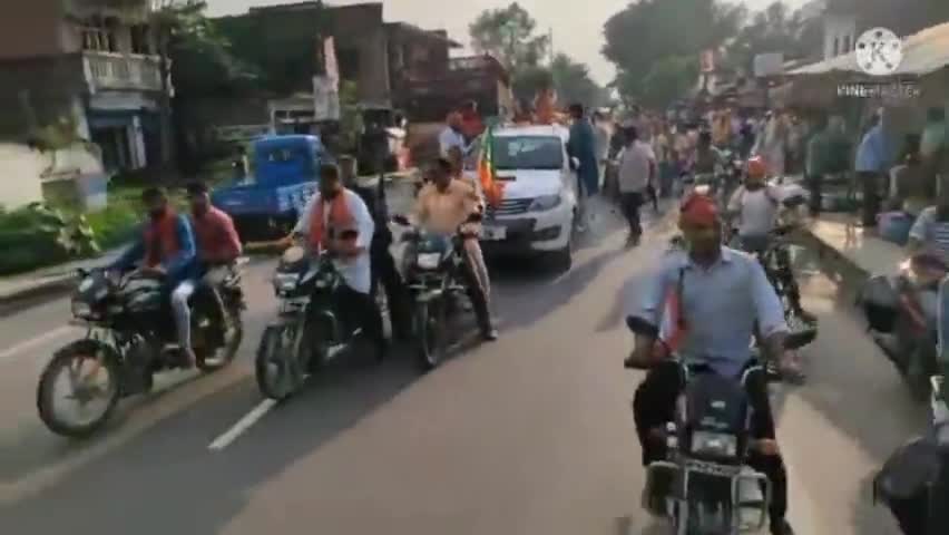 पवाँरा बाजार में किया गया अजय शंकर दूबे अज्जू भईया का जोरदार स्वागत #BJP #yogiadityanth