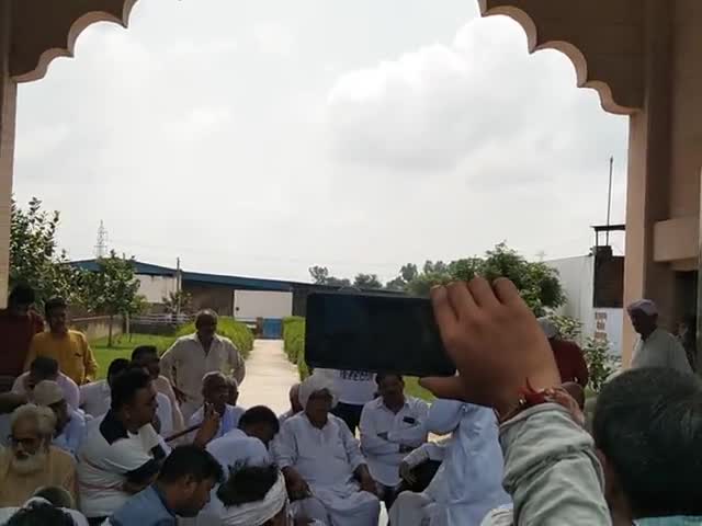 बादली: dulhera gau sala me bethak .kuch apno ke bich chupe katve.

#पैरालंपिक्स 

Gau sala me bethak.kuch katvo ki vja se