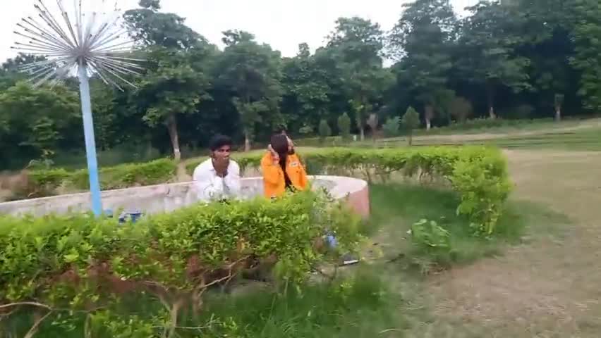 रायबरेली जिले के होनहार लडको ने आपने गाने का प्रमोशन इंद्रा गार्डन में किया #रायबरेली #न्यूगाना#RaebareliYouth#Pramotion