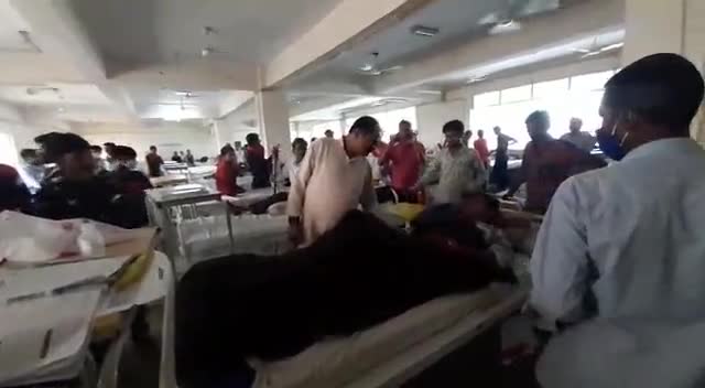 पवई: पवई विधायक प्रहलाद सिंह लोधी एक बार फिर पहुचे चिरायु हॉस्पिटल भोपाल#pawai#panna#जनसेवक#sanjaysharma27dec #raajendratiwar