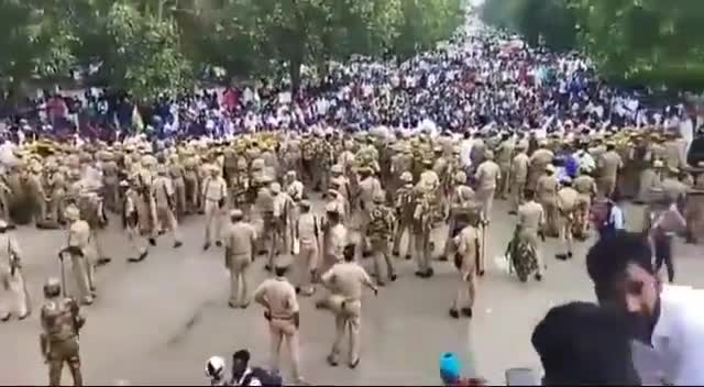 सीतापुर: #69000 शिक्षक भर्ती आरक्षण घोटाले को लेकर इको गार्डन पार्क में शामिल 
#BhimArmyCheif
#69000_शिक्षक_भर्ती_आरक्षण_दो