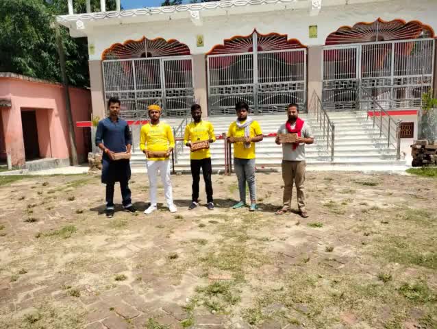 मिथिला स्टूडेंट युनियन के सेनानी अंधराठाढी प्रखण्ड से   निकल चूके दरभंगा
#DarbhangaAIIMS आंदोलन