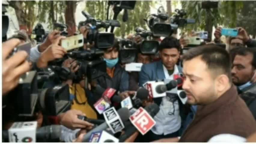 तेजस्वी नितीश पर किये हमले
तेजस्वी यादव ने नितीश कुमार को बताये महाडरपोक
#tejswiyadav
#nitishkumar@