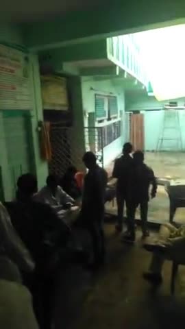 Damua jama masjid में सदर /सेक्रेटरी का चुनाव जारी... भारी बारिश के बाद भी लोगों के उत्साह में नहीं आई कमी.. #masjid