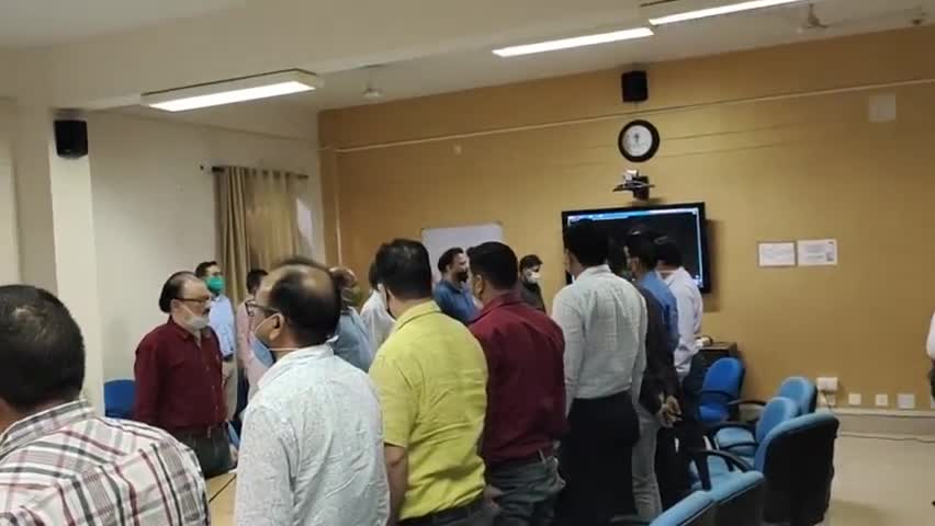 गजा: #कोटेश्वर बांध परियोजना मे हिंदी दिवस के शुभ अवसर पर राष्ट्रीय गान किया गया