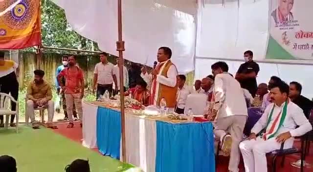 #तोंगपाल। #दिल्ली से लौटने के पश्चात् आबकारी वाणिज्य व उद्योग मंत्री माननीय श्रीकवासीलखमा का सुकमा जिले में 3दिवसीयदौरा।