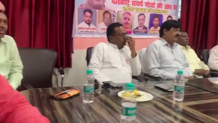 "पत्रकार संघर्ष मोर्चा" द्वारा भारतीय प्रेस परिषद के सदस्य श्याम सिंह पंवार का भव्य स्वागत।
#रसूलाबाद, कानपुर देहात।
