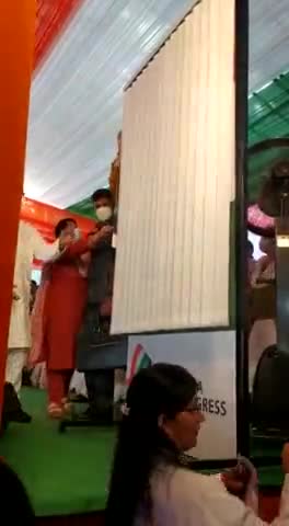 महिला #कांग्रेस का 38 वा स्थापना दिवस मनाया गया जिसमे #राहुल_गांधी जी और #इमरान_प्रतापगढ़ी जी #श्रीनिवास VB जी मोजूद रहे
