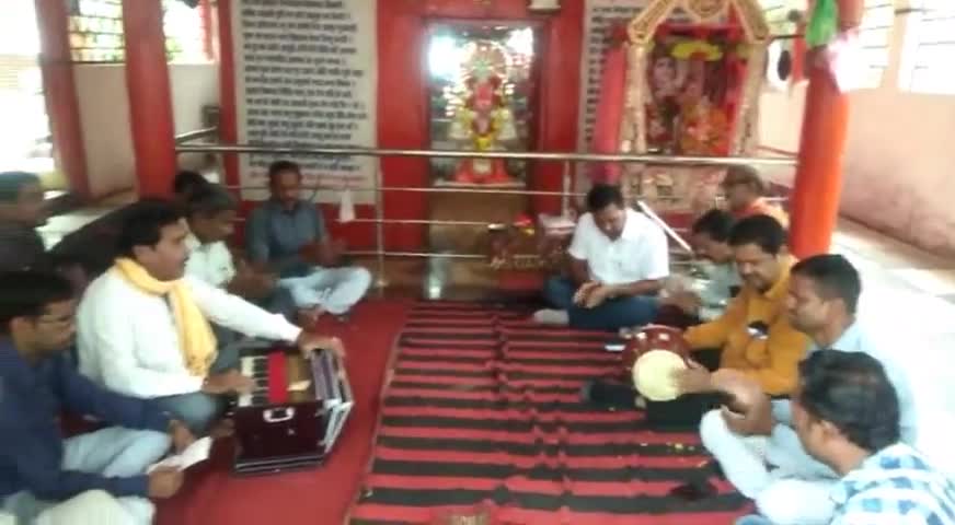 नटेरन: प्रधानमंत्री मोदी के जन्म उत्सव के दौरान नटेरन में मंडल अध्यक्ष सचिन तिवारी ने सुंदरकांड का किया आयोजन