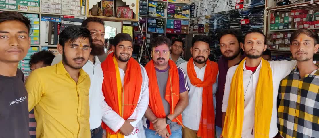 आज #बुलंदशहर जिले के #नरौरा में प्रिय भाई #तन्नू_गुप्ता जी ने अपने #प्रतिष्ठान पर #स्वागत किया।।
#Bulandshahr #BJYM