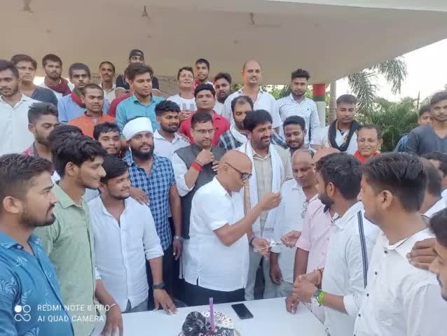 पूर्व राज्यमंत्री #अरूण दूबे का मनाया गया जन्म दिन 
#बाबा कुंज बरौली
