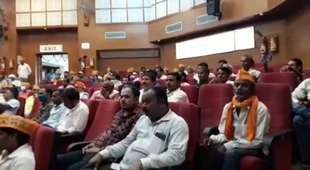 आपकी #अपनी पार्टी सेकुलर जिंदाबाद श्री दिलीप सिंह चौहान जी जिंदाबाद आप सभी के सहयोग से #अपनी पार्टी का कार्यक्रम संपन्न हुआ जो लोग दूर-दराज से आए उनका मैं आभार प्रकट करता हूं जो खराब #मौसम के कारण नहीं पहुंच पाए उनको भी आभार प्रकट करता हूं