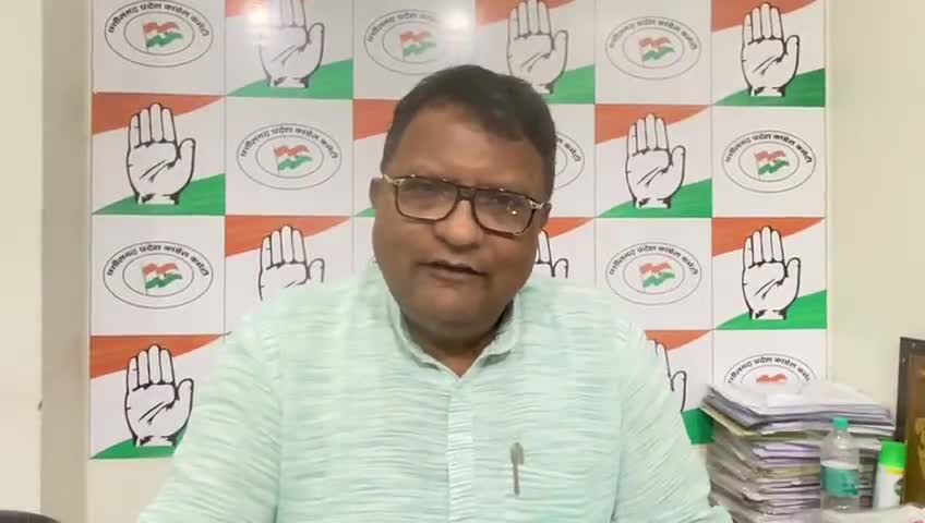 रमन सिंह और संबित पात्रा को क्लीन चिट नही मिली है अभी हाई कोर्ट ने सिर्फ रोक लगाई है अंतिम फैसला आना बाकी है 
#shamebjp