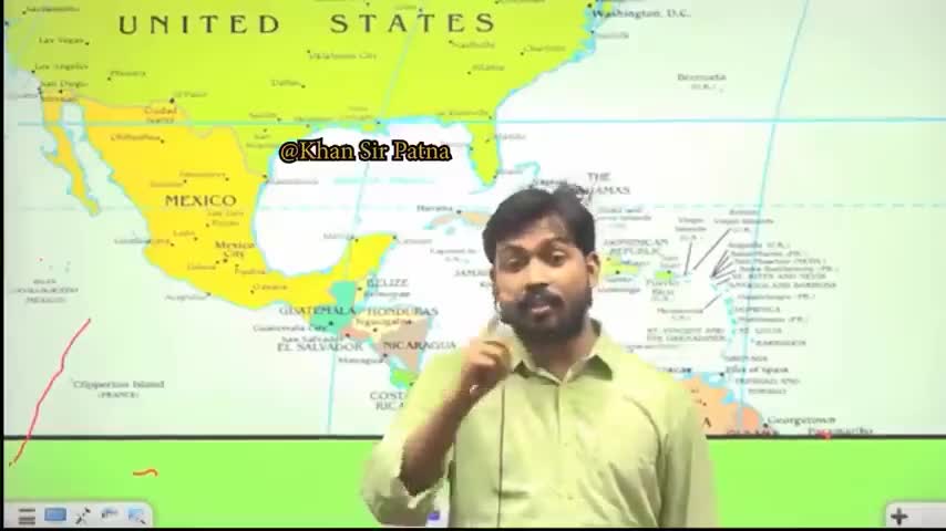 हिन्दुस्तान के शिक्षा जगत के कोहिनुर #खान_सर आज अपने क्लास में पप्पू यादव के साथ हो अन्याय पर बात रखे ।