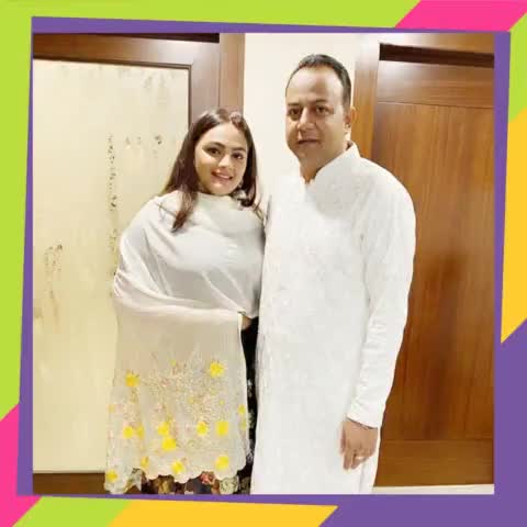 जरूरी नहीं रोशनी चिरागों से ही हो,बेटियाँ भी घर में उजाला करती हैं ||
#DaughtersDay
#MyDaughterMyPride@