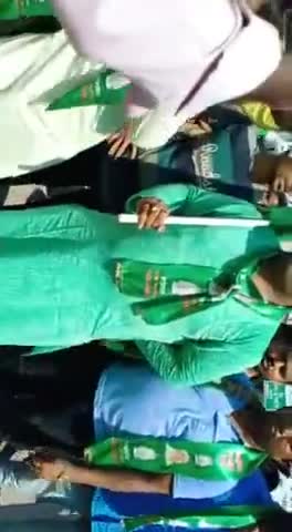 दरभंगा के आक्रोश का पारा शिखर पर है क्योंकि मोदी सरकार द्वारा देश के किसानों का भविष्य दांव पर है!

#FarmersProtest
#भारत_बंद