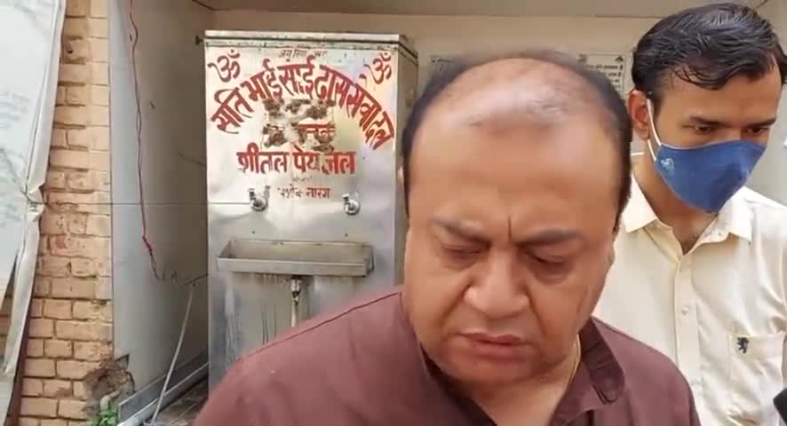 रोहतक: रोहतक नगरनिगम में हड़ताल खत्म लेकिन #congress_partyकांग्रेस के पार्षद नदारद दिखे। #rohtak_news #municipalcorporation