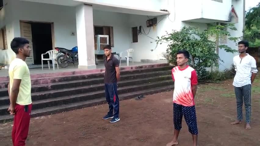 योग श्री नारायण कुंज संघ कार्यालय जांजगीर संघ की शाखा #योग #yog #rss #shakha #संघ #janjgir #Chhattisgarh #news #aajtak