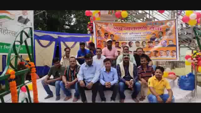 राष्ट्रीय नारायणी सेना ने #महात्मा_गांधी एवं लाल बहादुर #शास्त्री_जी का जयंती मनाया

#rns4india #danishpatel #dp24x7news