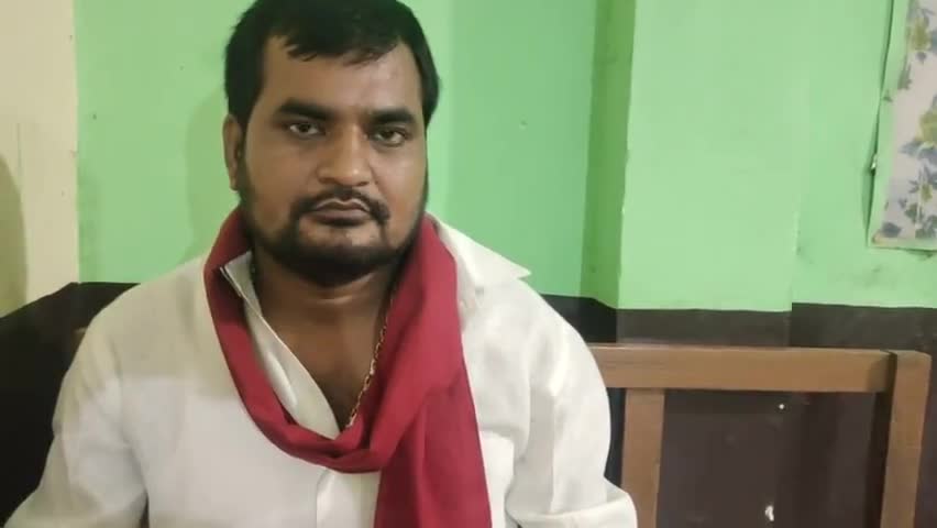 आज #जन_अधिकार_पार्टी #बस्ती के मीडिया प्रभारी #अभिषेक_मौर्य जी के सवालों पर अपनी बात रखते हुए
#भागीदारी_संकल्प_मोर्चा