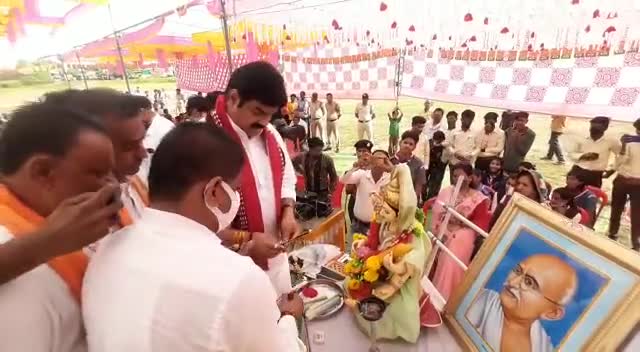 #सुरखी #जैसीनगर 
 1 करोड़ 75 लाख के नवीन हाई सेकेंडरी स्कूल भवन का लोकार्पण तथा महाविद्यालय का शुभारंभ किया।