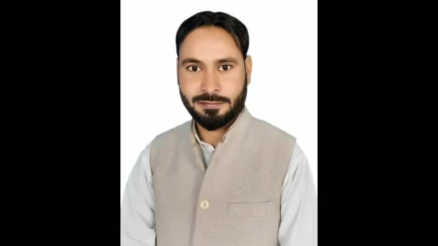 लखीमपुर में सरकार के खिलाफ प्रदर्शन कर रहे किसानों को गाड़ी से कुचलना बेहद अमानवीय है।इस घटना में दु:ख की इस घड़ी में हम किसान भाइयों के साथ  हैं।
#AIMIM
#RAFI AHAMAD
#लखीमपुर_किसान_नरसंहार