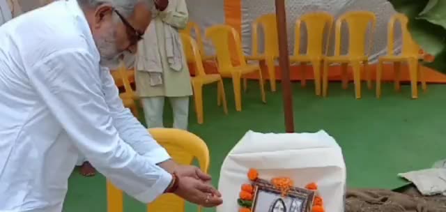 #कांग्रेस ग्रामीण जिलाध्यक्ष #रीवा ने #सेमरिया विधानसभा का दौरा किया एवं दिनेश सिंह जी के यहा श्रद्धांजलि अर्पित की।