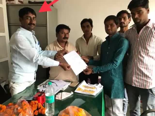 सफलता सिर्फ उनको मिलती है जो कुछ कर गुजरने का हुनर रखते हैं, वरना अधिकांशतः लोगों को तो बहाना बनाते देखा है. #पुष्पेन्द्र_सिंह

#शुभ_प्रभात